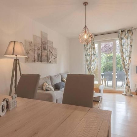 Garden Apartment Next To Disneyland بوسي سان جورْج المظهر الخارجي الصورة