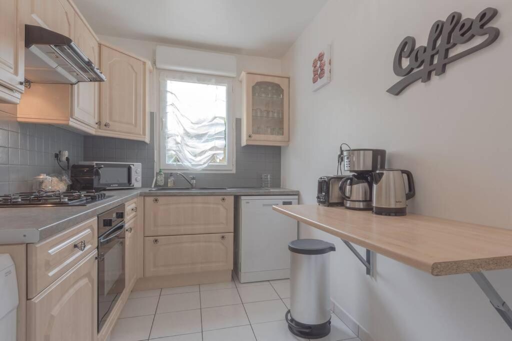 Garden Apartment Next To Disneyland بوسي سان جورْج المظهر الخارجي الصورة